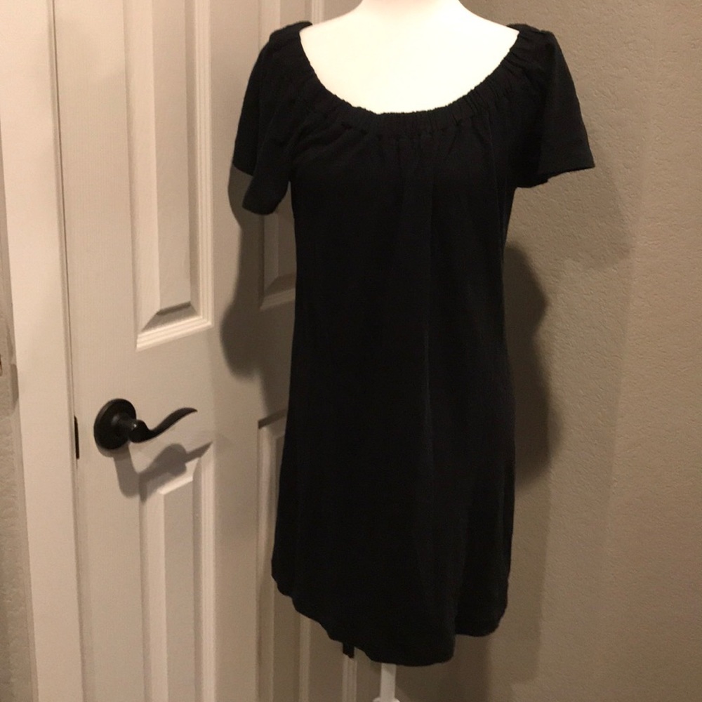 Banana Republic simple comfy black dress